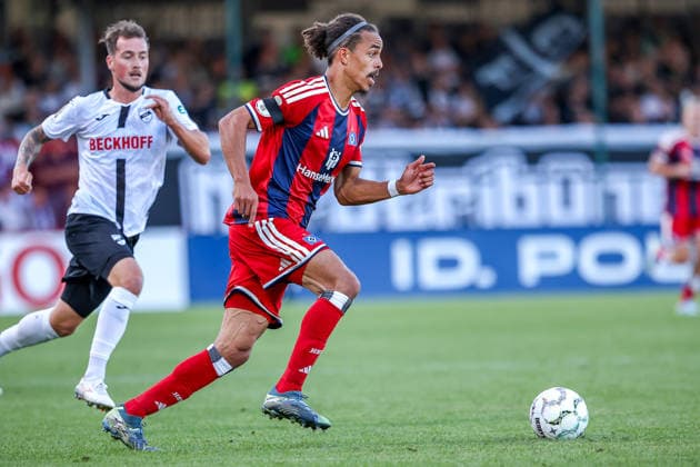 2026.08.24, xkwix, Fußball, DFB-Pokal, SC Verl - Hamburger SV, SPORTCLUB Arena, 1.Runde, Saison 2026 2027: Yussuf Poulsen (Hamburger SV 15) DFB regulations prohibit any use of photographs as image sequences and or quasi-video. Photo: xKamilxWilkowskixPressefotoKochx Nordrhein-Westfalen Deutschland *** August 24, 2026, xkwix, Soccer, DFB Cup, SC Verl vs. Hamburger SV, SPORTCLUB Arena, Round 1, 2026–2027 season, Yussuf Poulsen, Hamburger SV 15. DFB regulations prohibit any use of photographs as image sequences and or quasi-video. Photo: xKamilxWilkowskixPressefotoKochx, North Rhine-Westphalia, Germany