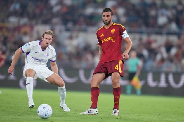 Roma™s Bryan Cristante during the Serie A EniLive soccer match between Roma and Fiorentina at the Rome s Olympic stadium, Italy - Monday August 24, 2026 - Soccer ( Photo by Alfredo Falcone LaPresse )  Copyright: xAlfredoxFalcone LaPressex