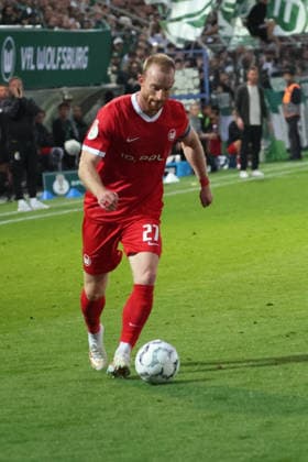BERLIN, GERMANY - AUGUST 24: Maximilian Arnold (Wolfsburg, 27) controls the ball, during the DFB Cup DFB Pokal match (Round 1) between DFB-Pokal: VSG Altglienicke - VfL Wolfsburg at Stadion auf dem Wurfplatz (Amateurstadion im Olympiapark) on August 24, 2026 in Berlin, Germany. DFL REGULATIONS PROHIBIT ANY USE OF PHOTOGRAPHS AS IMAGE SEQUENCES AND OR QUASI-VIDEO. Berlin Germany Copyright: xO.Frankex