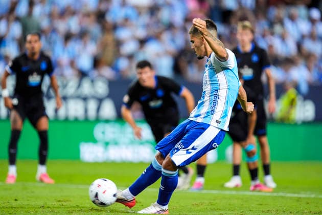August 24, 2026, Malaga, Malaga, Spain: Chupe of Malaga CF shoots for goal during the Spanish league, LaLiga EA Sports, football match played between Malaga CF and RC Deportivo at La Rosaleda stadium on August 24, 2026, in Malaga, Spain. Malaga Spain - ZUMAa181 20260824_zaa_a181_130 Copyright: xJoaquinxCorcherox