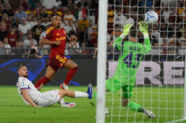 SOCCER - Serie A - AS Roma vs. ACF Fiorentina Photo by IPA ABACAPRESS.COM87772383 - Roma s Donyell Malen scored the second goal (2-0) during the 2026 2027 Enilive Italian Serie A match between AS Roma and ACF Fiorentina at the Olympic Stadium in Rome on August 24, 2026. Rome Italy  Copyright: xIPAxSport ABACAx
