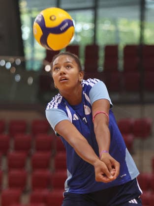 Stuttgart , DEKRA 1. Bundesliga Frauen Volleyball Trainingsauftakt Allianz MTV Stuttgart , Zoe Neboh *** Stuttgart, DEKRA 1 Bundesliga Women s Volleyball: Start of Training for Allianz MTV Stuttgart, Zoe Neboh