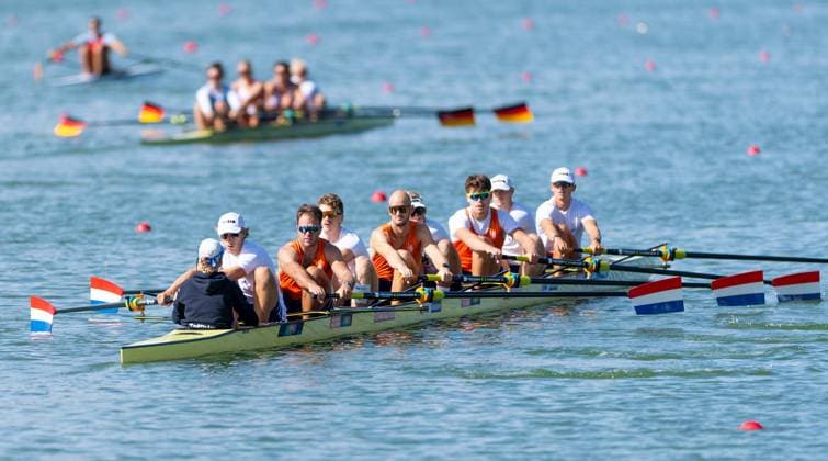AMSTERDAM - The Holland Eight during a training session on the second day of the World Rowing Championships at the Bosbaan in the Amsterdam Forest. IRIS VAN DEN BROEK ANP xVIxANPxSportx xxANPxIVx 566241477 originalFilename: 566241477.jpg