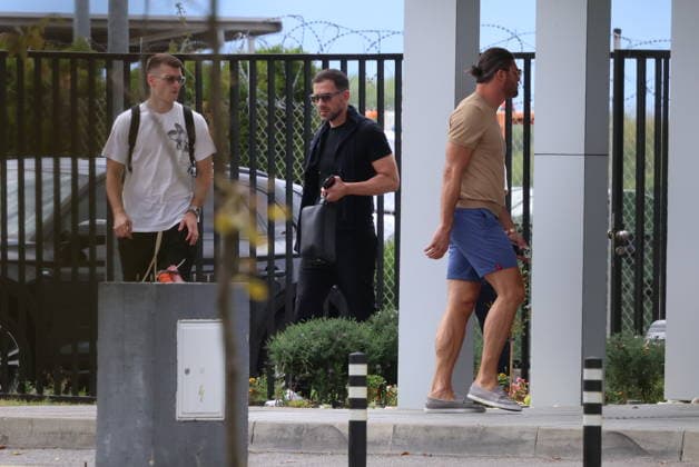EXCLUSIVE Dominik Livakovic departs for Barcelona EXCLUSIVE Croatian goalkeeper Dominik Livakovic is seen with his football agent Andy Bara at Zagreb Airport on August 25, 2026. as he departs for Barcelona to complete the final stages of his move to the club.  SanjinxStrukic PIXSELL