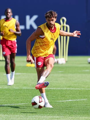 RB Leipzig - Training Bundesliga Leipzig, 25.08.2026, Trainingszentrum Cottaweg, Fußball Bundesliga , RB LEIPZIG - Training, Saisonvorbereitung zur Saison 2026 27 , Im Bild: Max Finkgräfe Finkgraefe (35, RB Leipzig) , *** RB Leipzig Training, Bundesliga, Leipzig, August 25, 2026, Cottaweg Training Center, Soccer, Bundesliga, RB LEIPZIG Training, Preseason for the 2026–27 Season, Pictured: Max Finkgräfe (Finkgraefe), 35, RB Leipzig, Picture Point