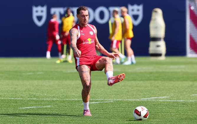 RB Leipzig - Training Bundesliga Leipzig, 25.08.2026, Trainingszentrum Cottaweg, Fußball Bundesliga , RB LEIPZIG - Training, Saisonvorbereitung zur Saison 2026 27 , Im Bild: David Raum (22, RB Leipzig) , *** RB Leipzig Training, Bundesliga, Leipzig, August 25, 2026, Cottaweg Training Center, Soccer, Bundesliga, RB Leipzig Training, Preseason for the 2026–27 Season, Pictured: David Raum 22, RB Leipzig, Picture Point
