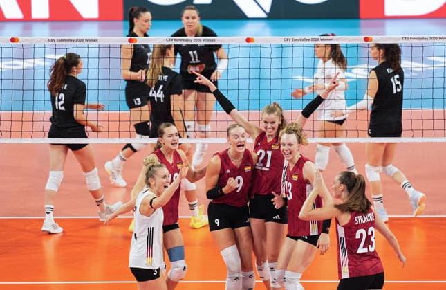 Hungary v Germany - CEV EuroVolley 2026 ISTANBUL, TURKIYE - AUGUST 25: Players of Germany celebrate after a point during the CEV EuroVolley 2026 Women Group A match between Hungary and Germany at Sinan Erdem Sports Hall, on August 25, 2026 in Istanbul, Turkiye. Esra Bilgin Anadolu Istanbul Turkey. Editorial use only. Please get in touch for any other usage.  Copyright: x2026xAnadoluxEsraxBilginx
