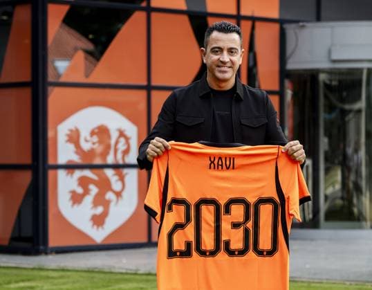 ZEIST - Spaniard Xavi Hernandez during his presentation as head coach of the Dutch national team, Nationalteam KOEN VAN WEEL ANP xVIxANPxSportx xxANPxIVx 566253940 originalFilename: 566253940.jpg