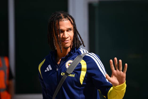 Fenerbahce arrives in Lyon LYON, FRANCE - AUGUST 25: Fenerbahce player Nathan Ake arrives in Lyon with the team ahead of their UEFA Champions League play-off second-leg match against French side Olympique Lyon on August 26, 2026, in Lyon, France. Arif Hudaverdi Yaman Anadolu Lyon France. Editorial use only. Please get in touch for any other usage.  Copyright: x2026xAnadoluxArifxHudaverdixYamanx