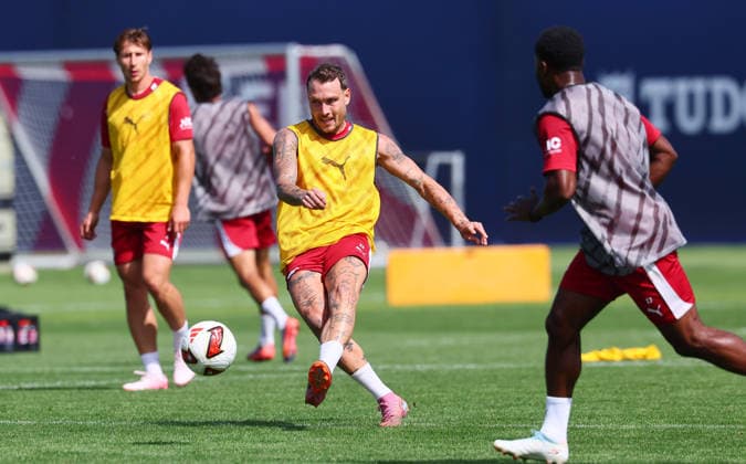 RB Leipzig - Training Bundesliga Leipzig, 25.08.2026, Trainingszentrum Cottaweg, Fußball Bundesliga , RB LEIPZIG - Training, Saisonvorbereitung zur Saison 2026 27 , Im Bild: David Raum (22, RB Leipzig) , *** RB Leipzig Training, Bundesliga, Leipzig, August 25, 2026, Cottaweg Training Center, Soccer, Bundesliga, RB Leipzig Training, Preseason for the 2026–27 Season, Pictured: David Raum 22, RB Leipzig, Picture Point