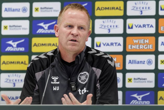 SOCCER - UEFA ECL, Rapid vs Hearts VIENNA,AUSTRIA,25.AUG.26 - SOCCER - UEFA Conference League, play-off, SK Rapid Wien vs Heart of Midlothian FC, preview, press conference, PK, Pressekonferenz Hearts. Image shows head coach Wouter Vrancken (Hearts).  GEPAxpictures xArminxRauthner