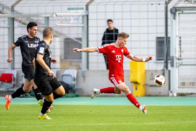 Matous Srb 11 (FC Bayern Muenchen Amatuere), FC Bayern II vs. FC Memmingen, Fussball, Regionalliga Bayern, 5. Spieltag, 25.08.2026 DFB regulations prohibit any use of photographs as image sequences and or quasi-video Muenchen Bayern Deutschland *** Matous Srb 11 FC Bayern Munich Amateurs, FC Bayern II vs. FC Memmingen, Soccer, Bavarian Regional League, Matchday 5, August 25, 2026. DFB regulations prohibit any use of photographs as image sequences and or quasi-video. Munich, Bavaria, Germany Copyright: xkolbert-press UlrichxGamelx