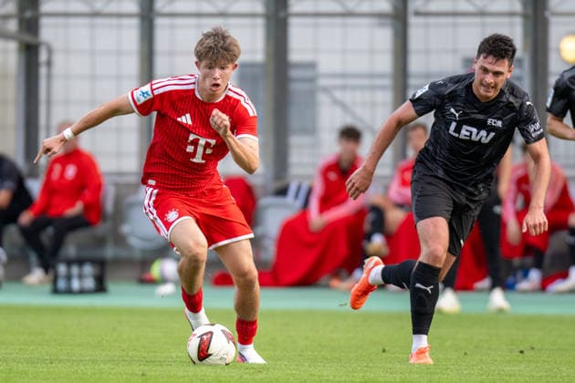 Matous Srb 11 (FC Bayern Muenchen Amatuere), FC Bayern II vs. FC Memmingen, Fussball, Regionalliga Bayern, 5. Spieltag, 25.08.2026 DFB regulations prohibit any use of photographs as image sequences and or quasi-video Muenchen Bayern Deutschland *** Matous Srb 11 FC Bayern Munich Amateurs, FC Bayern II vs. FC Memmingen, Soccer, Bavarian Regional League, Matchday 5, August 25, 2026. DFB regulations prohibit any use of photographs as image sequences and or quasi-video. Munich, Bavaria, Germany Copyright: xkolbert-press UlrichxGamelx