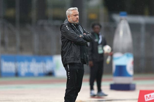 25.08.2026, Herren, Fussball, Saison 2026 2027, Bayerischer Totopokal, Achtelfinale: 1. FC Schweinfurt 1905 - VfB Eichstaett Markus Mattes (Cheftrainer, VfB Eichstätt) Schweinfurt Sachs-Stadion Bayern Deutschland *** August 25, 2026, Men s Soccer, 2026–2027 Season, Bavarian Toto Cup, Round of 16: 1 FC Schweinfurt 1905 vs. VfB Eichstätt; Markus Mattes, Head Coach, VfB Eichstätt; Schweinfurt, Sachs Stadium, Bavaria, Germany