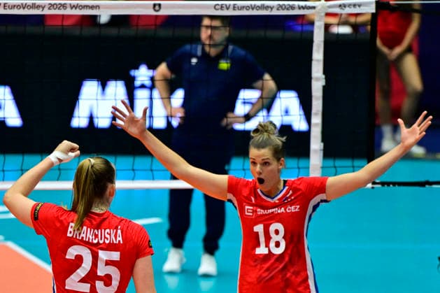 From left Monika Brancuska and Pavla Smidova of Czech Republic react during the Women s European Volleyball Championships Group B match Czech Republic vs Ukraine, on August 25, 2026, in Brno, Czech Republic. (CTKxPhoto VaclavxSalek) CTKPhotoP2026082505788  CTKPhotoP2026082505788
