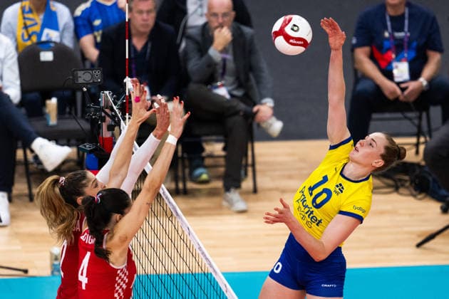 260825 Isabelle Haak of Sweden during the CEV EuroVolley 2026 group stage volleyball match between Sweden and Croatia on August 25, 2026 in Gothenburg. Photo: Mathias Bergeld BILDBYRAN kod MB MB1406 volleyboll volleyball cev eurovolley 2026 volleyboll-em sverige croatia sweden day 5 dam bbeng kroatien women kvinner *** August 25, 2026: Isabelle Haak of Sweden during the CEV EuroVolley 2026 group stage volleyball match between Sweden and Croatia on August 25, 2026 in Gothenburg. Photo by Mathias Bergeld, BILDBYRAN, code MB MB1406, volleyball, CEV EuroVolley 2026, European Volleyball Championship, Sweden, Croatia, Day 5, women s volleyball  Copyright: MATHIASxBERGELD BB260825MB028