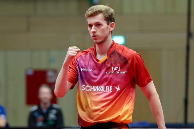 Cedric Meissner (TTC Schwalbe Bergneustadt) jubelt waehrend des Spiels der 1. Tischtennis-Bundesliga der Herren zwischen dem TTC Schwalbe Bergneustadt und dem TTC RhoenSprudel Fulda-Maberzell, Burstenhalle am 25. August 2026 in Bergneustadt, Deutschland. (Foto von Marco Steinbrenner DeFodi Images) +++ Cedric Meissner (TTC Schwalbe Bergneustadt) cheers during the 1st Men s Table tennis, Tischtennis Bundesliga match between TTC Schwalbe Bergneustadt and TTC RhoenSprudel Fulda-Maberzell at Burstenhalle on August 25, 2026 in Bergneustadt, Germany. (Photo by Marco Steinbrenner DeFodi Images) (Photo by Marco Steinbrenner DeFodi Images) - *** Cedric Meissner of TTC Schwalbe Bergneustadt celebrates during the Men s Table Tennis Bundesliga match between TTC Schwalbe Bergneustadt and TTC RhoenSprudel Fulda Maberzell, Burstenhalle on August 25, 2026, in Bergneustadt, Germany. Photo by Marco Steinbrenner, DeFodi Images. Cedric Meissner of TTC Schwalbe Bergneustadt cheers during the 1st Men’s Table Tennis Bundesliga match between TTC Schwalbe Bergneustadt and TTC RhoenSprudel Fulda Maberzell at Burstenhalle on August 25, 2026 in Bergneustadt, Germany Photo by Marco Steinbrenner, DeFodi Images Photo by Marco Steinbrenner, DeFodi Images