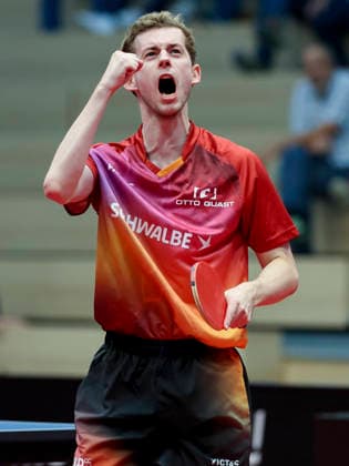 Cedric Meissner (TTC Schwalbe Bergneustadt) jubelt waehrend des Spiels der 1. Tischtennis-Bundesliga der Herren zwischen dem TTC Schwalbe Bergneustadt und dem TTC RhoenSprudel Fulda-Maberzell, Burstenhalle am 25. August 2026 in Bergneustadt, Deutschland. (Foto von Marco Steinbrenner DeFodi Images) +++ Cedric Meissner (TTC Schwalbe Bergneustadt) cheers during the 1st Men s Table tennis, Tischtennis Bundesliga match between TTC Schwalbe Bergneustadt and TTC RhoenSprudel Fulda-Maberzell at Burstenhalle on August 25, 2026 in Bergneustadt, Germany. (Photo by Marco Steinbrenner DeFodi Images) (Photo by Marco Steinbrenner DeFodi Images) - *** Cedric Meissner of TTC Schwalbe Bergneustadt celebrates during the Men s Table Tennis Bundesliga match between TTC Schwalbe Bergneustadt and TTC RhoenSprudel Fulda Maberzell, Burstenhalle on August 25, 2026, in Bergneustadt, Germany. Photo by Marco Steinbrenner, DeFodi Images. Cedric Meissner of TTC Schwalbe Bergneustadt cheers during the 1st Men’s Table Tennis Bundesliga match between TTC Schwalbe Bergneustadt and TTC RhoenSprudel Fulda Maberzell at the Burstenhalle on August 25, 2026 in Bergneustadt, Germany Photo by Marco Steinbrenner, DeFodi Images Photo by Marco Steinbrenner, DeFodi Images
