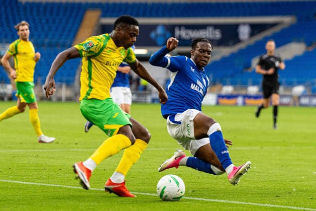 Carabao Cup round 2 Cardiff City v Norwich City Anthony Musaba of Norwich City under pressure from Ronan Kpakio of Cardiff City during the Carabao Cup round 2 match Cardiff City vs Norwich City at Cardiff City Stadium, Cardiff, United Kingdom on 25 August 2026 (Photo by Andrew Lewis News Images) Cardiff Cardiff City Stadium Glamorgan United Kingdom Copyright: xAndrewxLewis NewsxImagesx