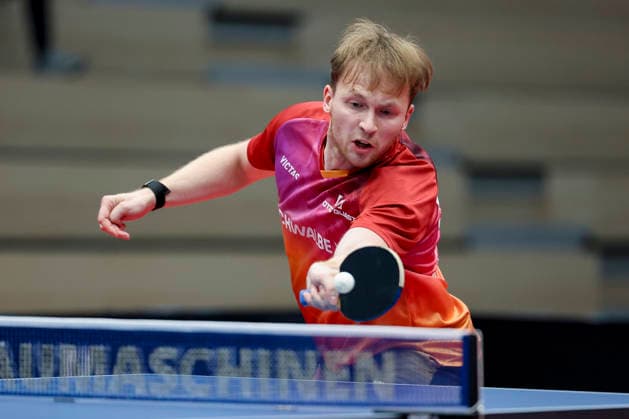 Benedikt Duda (TTC Schwalbe Bergneustadt) kontrolliert den Ball waehrend des Spiels der 1. Tischtennis-Bundesliga der Herren zwischen dem TTC Schwalbe Bergneustadt und dem TTC RhoenSprudel Fulda-Maberzell, Burstenhalle am 25. August 2026 in Bergneustadt, Deutschland. (Foto von Marco Steinbrenner DeFodi Images) +++ Benedikt Duda (TTC Schwalbe Bergneustadt) controls the ball during the 1st Men s Table tennis, Tischtennis Bundesliga match between TTC Schwalbe Bergneustadt and TTC RhoenSprudel Fulda-Maberzell at Burstenhalle on August 25, 2026 in Bergneustadt, Germany. (Photo by Marco Steinbrenner DeFodi Images) (Photo by Marco Steinbrenner DeFodi Images) - *** Benedikt Duda of TTC Schwalbe Bergneustadt controls the ball during the Men s Table Tennis Bundesliga Match between TTC Schwalbe Bergneustadt and TTC RhoenSprudel Fulda Maberzell, Burstenhalle on August 25, 2026, in Bergneustadt, Germany. Photo by Marco Steinbrenner, DeFodi Images. Benedikt Duda of TTC Schwalbe Bergneustadt controls the ball during the 1st Men’s Table Tennis Bundesliga match between TTC Schwalbe Bergneustadt and TTC RhoenSprudel Fulda Maberzell at Burstenhalle on August 25, 2026 in Bergneustadt, Germany Photo by Marco Steinbrenner, DeFodi Images Photo by Marco Steinbrenner, DeFodi Images