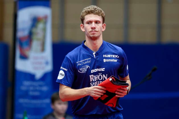 Andrei Teodor Istrate (TTC RhoenSprudel Fulda-Maberzell) schaut enttaeuscht waehrend des Spiels der 1. Tischtennis-Bundesliga der Herren zwischen dem TTC Schwalbe Bergneustadt und dem TTC RhoenSprudel Fulda-Maberzell, Burstenhalle am 25. August 2026 in Bergneustadt, Deutschland. (Foto von Marco Steinbrenner DeFodi Images) +++ Andrei Teodor Istrate (TTC RhoenSprudel Fulda-Maberzell) looks dejected during the 1st Men s Table tennis, Tischtennis Bundesliga match between TTC Schwalbe Bergneustadt and TTC RhoenSprudel Fulda-Maberzell at Burstenhalle on August 25, 2026 in Bergneustadt, Germany. (Photo by Marco Steinbrenner DeFodi Images) (Photo by Marco Steinbrenner DeFodi Images) - *** Andrei Teodor Istrate of TTC RhoenSprudel Fulda Maberzell looks disappointed during the Men’s Table Tennis Bundesliga Match between TTC Schwalbe Bergneustadt and TTC RhoenSprudel Fulda Maberzell, Burstenhalle on August 25, 2026, in Bergneustadt, Germany. Photo by Marco Steinbrenner, DeFodi Images. Andrei Teodor Istrate of TTC RhoenSprudel Fulda Maberzell looks dejected during the 1st Men’s Table Tennis Bundesliga match between TTC Schwalbe Bergneustadt and TTC RhoenSprudel Fulda Maberzell at Burstenhalle on August 25, 2026, in Bergneustadt, Germany. Photo by Marco Steinbrenner, DeFodi Images. Photo by Marco Steinbrenner, DeFodi Images.