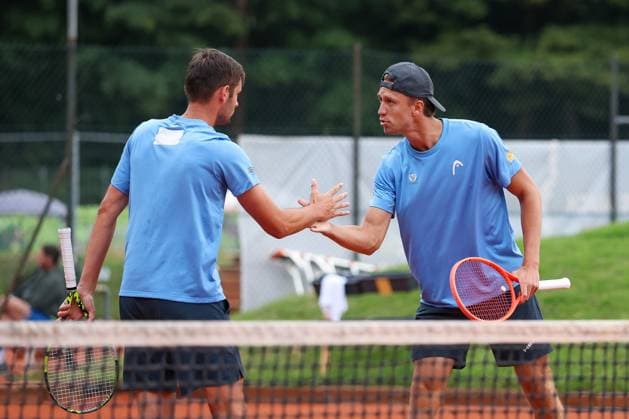 l-r: Im Bild: Noah Thurner (GER), Tom Bittner (GER), Alec Beckley (ZAF) Vasilios Caripi (ZAF) vs. Tom Bittner (GER) Noah Thurner (GER), ATP, Tennis Herren Challenger Schwaben Open, Herren, Doppel, Tennis, Achtelfinale, 25.08.2026 Augsburg Bayern Deutschland *** l r Pictured: Noah Thurner (GER), Tom Bittner (GER), Alec Beckley (ZAF), Vasilios Caripi (ZAF) vs. Tom Bittner (GER), Noah Thurner (GER), ATP Challenger Schwaben Open, Men s, Doubles, Tennis, Round of 16, August 25, 2026, Augsburg, Bavaria, Germany Copyright: xkolbert-press ChristianxKolbertx