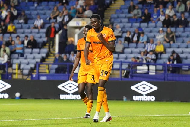 Sheffield Wednesday v Wolverhampton Wanderers, Carabao Cup Wolverhampton Wanderers Saheed Olagunju scores a GOAL 0-2 and celebrates during the Sheffield Wednesday v Wolverhampton Wanderers Carabao Cup 2nd Round match at Hillsborough Stadium, Sheffield, England on 25 August 2026 Credit: Eleanor Hoad Every Second Media Editorial use only. All images are copyright Every Second Media Limited. No images may be reproduced without prior permission. All rights reserved. Premier League and Football League images are subject to licensing agreements with Football DataCo Limited. see https: www.football-dataco.com Copyright: xIMAGO EveryxSecondxMediax ESM-2115-0009 EleanorxHoadx xEveryxSecondxMediax