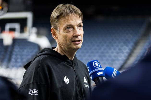 COLOGNE, GERMANY - AUGUST 25: Olaf Lange (Head Coach Germany) during media training of DBB Germany women at Lanxess Arena on August 25, 2026 in Cologne, Germany. North Rhine Westphalia Germany Copyright: xSteffiexWunderlx