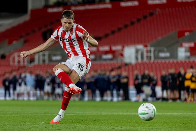 25th August 2026; Bet365 Stadium, Stoke, Staffordshire, England; Carabao Cup Football, Stoke City versus Hull City; George Hirst of Stoke City has his penalty saved TimxWilliams