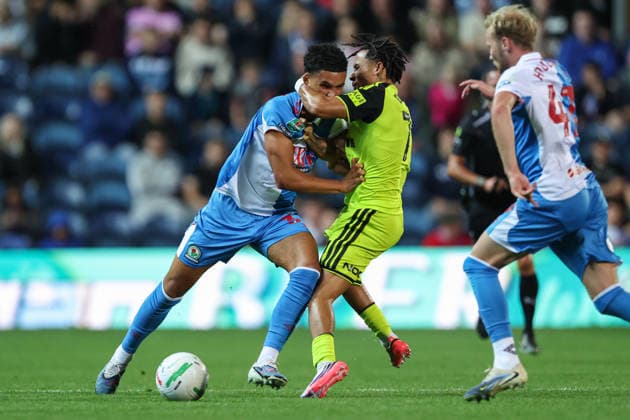 25th August 2026; Ewood Park, Blackburn, England; Carabao Cup Football, Blackburn Rovers versus Sheffield United; Romelle Donovan of Sheffield United and Kristi Montgomery of Blackburn Rovers battle for the ball AidanxHunter