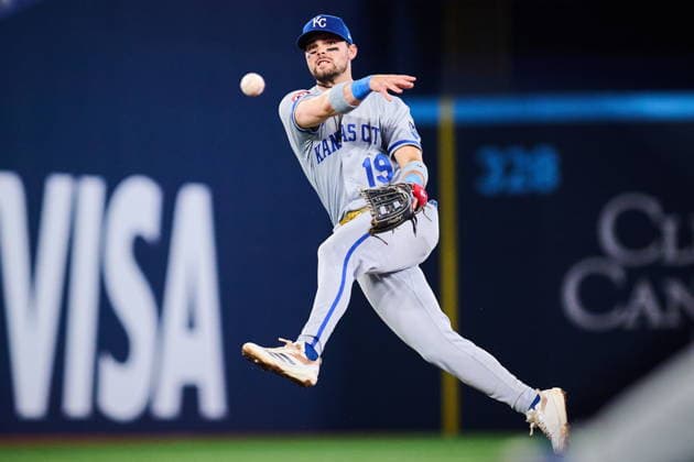 August 25, 2026, Toronto, On, Canada: Kansas City Royals second baseman Michael Massey (19) throws to first during fifth inning MLB, Baseball Herren, USA baseball action against the Toronto Blue Jays in Toronto, on Tuesday, Aug. 25, 2026. Canada News - August 25, 2026 - ZUMAc35_ 20260825_zaf_c35_119 Copyright: xSammyxKoganx