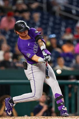 August 25, 2026, Washington D.C, District Of Columbia, United States: Washington, DC; Colorado Rockies left fielder Jordan Beck (27) singles during the Major League Baseball game between the Washington Nationals and the Colorado Rockies at Nationals Park on Tuesday, August 25, 2026. The Rockies beat the Nationals 3-1. MLB, Baseball Herren, USA Colorado Rockies 3:1 Washington Nationals  - ZUMAp258 20260825_znp_p258_054 Copyright: xStevexPrakopex