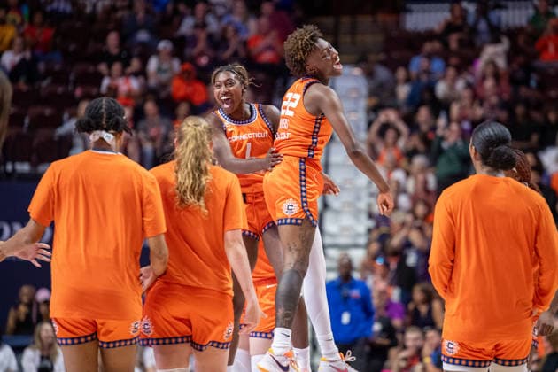 UNCASVILLE, CT - AUGUST 25: Diamond Miller 1 of the Connecticut Sun and Saniya Rivers 22 of the Connecticut Sun celebrate during the WNBA, Basketball Damen, USA game between the Chicago Sky and the Connecticut Sun on August 25, 2026 at Mohegan Sun Arena in Uncasville, CT. (Photo by Erica Denhoff Icon Sportswire) WNBA: AUG 25 Chicago Sky at Connecticut Sun EDITORIAL USE ONLY Icon26082511