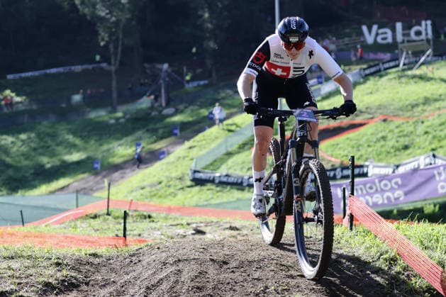26.08.2026, Daolasa di Commezzadura, Val di Sole Bikeland, 2026 UCI MTB World Championship, WM, Weltmeisterschaft Women Elite s E-MTB XC (E-MTB Cross Country) Kathrin Stirnemann 2 (SUI) Daolasa di Commezzadura Val di Sole Bikeland Trento Italy *** August 26, 2026, Daolasa di Commezzadura, Val di Sole Bikeland, 2026 UCI MTB World Championships Women s Elite E MTB XC (E MTB Cross Country) Kathrin Stirnemann 2 SUI Daolasa di Commezzadura Val di Sole Bikeland Trento, Italy Copyright: xJustPictures.ch FrancescoxMinghettix jp-en-FrMi-MNG_0309