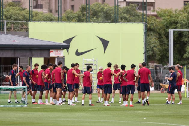 August 26, 2026, Sant Joan Despi, Barcelona, Spain: Players of FC Barcelona, Barca during the training day of FC Barcelona ahead the Spanish League, Laliga EA Sports, football match against Athletic Club at Ciudad Esportiva Joan Gamper on August 26, 2026 in Sant Joan Despi, Barcelona, Spain. FC Barcelona Training And press conference, PK, Pressekonferenz - LaLiga EA Sports  - ZUMAa181 20260826_zaa_a181_040 Copyright: xJavierxBorregox