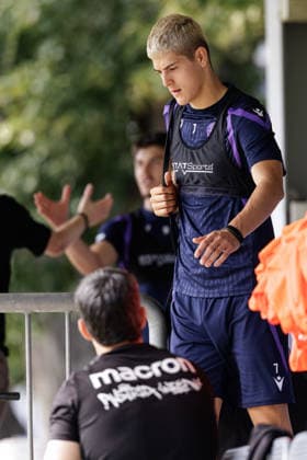SOCCER - UEFA ECL, A.Wien vs Braga VIENNA,AUSTRIA,26.AUG.26 - SOCCER - UEFA Conference League, play-off, Austria Wien vs Sporting Braga, preview, training A.Wien. Image shows Vasilije Markovic (A.Wien).  GEPAxpictures xArminxRauthner