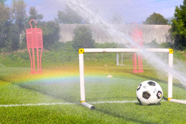 SOCCER - UEFA EL, RBS vs Mjaellby SALZBURG,AUSTRIA,26.AUG.26 - SOCCER - UEFA Europa League, play-off, Red Bull Salzburg vs Mjaellby AIF, preview, training RBS. Image shows a feature of a ball and a rainbow.  GEPAxpictures xMathiasxMandl
