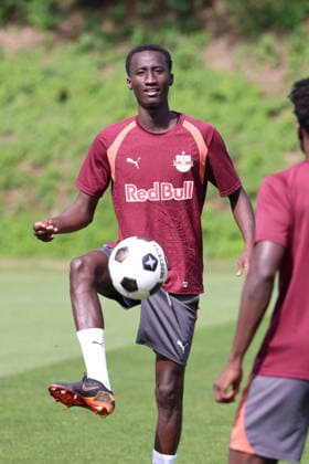 SOCCER - UEFA EL, RBS vs Mjaellby SALZBURG,AUSTRIA,26.AUG.26 - SOCCER - UEFA Europa League, play-off, Red Bull Salzburg vs Mjaellby AIF, preview, training RBS. Image shows Abubakr Barry (RBS).  GEPAxpictures xMathiasxMandl