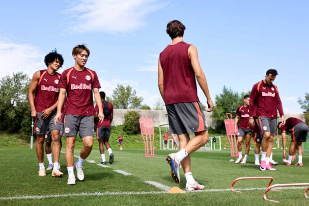 SOCCER - UEFA EL, RBS vs Mjaellby SALZBURG,AUSTRIA,26.AUG.26 - SOCCER - UEFA Europa League, play-off, Red Bull Salzburg vs Mjaellby AIF, preview, training RBS. Image shows Sota Kitano (RBS).  GEPAxpictures xMathiasxMandl