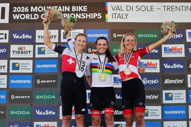 2026 UCI Mountain Bike World Championships Picture by Alex Whitehead SWpix.com - 26 08 2026 - Cycling - 2026 UCI Mountain Bike World Championships - Val di Sole, Trentino, Italy - E-mountain bike (E-MTB) Cross Country - Women Elite Podium - Anna Spielmann (Austria) wins the Gold Medal to become World Champion with Kathrin Stirnemann (Switzerland) receiving the Silver Medal and Tamara Wiedmann (Austria) Receiving the Bronze Medal Copyright: x xSWpix.comx(t axPhotographyxHubxLtd)xAlexxWhitehead SWpix.comx SWP-3030-19484