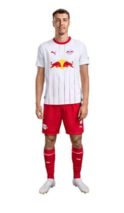 Achtung: Redaktionelle Nutzung honorarfrei - Attention: Free of charge for editorial use - Maxime Esteve - RB Leipzig, Fußball, 1. Bundesliga *** Maxime Esteve - RB Leipzig Soccer, Bundesliga 1 *** Note: Free of charge for editorial use. Attention: Free of charge for editorial use. Maxime Esteve, RB Leipzig, Soccer, Bundesliga 1 *** Maxime Esteve, RB Leipzig, Soccer, Bundesliga 1
