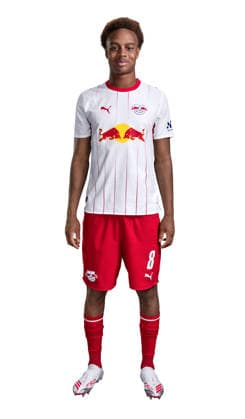 Achtung: Redaktionelle Nutzung honorarfrei - Attention: Free of charge for editorial use - Assan Ouedraogo - RB Leipzig, Fußball, 1. Bundesliga *** Assan Ouedraogo - RB Leipzig Soccer, Bundesliga 1 *** Note: Free of charge for editorial use. Assan Ouedraogo, RB Leipzig, Soccer, Bundesliga 1 *** Assan Ouedraogo, RB Leipzig, Soccer, Bundesliga 1