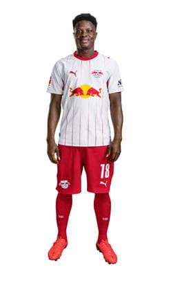 Achtung: Redaktionelle Nutzung honorarfrei - Attention: Free of charge for editorial use - Suleman Sani - RB Leipzig, Fußball, 1. Bundesliga *** Suleman Sani - RB Leipzig Soccer, Bundesliga 1 *** Note: Free of charge for editorial use Suleman Sani RB Leipzig, Soccer, Bundesliga 1 *** Suleman Sani RB Leipzig, Soccer, Bundesliga 1