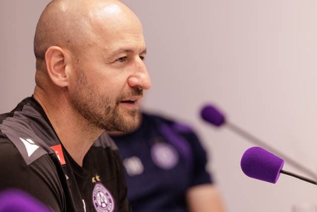 SOCCER - UEFA ECL, A.Wien vs Braga VIENNA,AUSTRIA,26.AUG.26 - SOCCER - UEFA Conference League, play-off, Austria Wien vs Sporting Braga, preview, press conference, PK, Pressekonferenz A.Wien. Image shows head coach Stephan Helm (A.Wien).  GEPAxpictures xArminxRauthner