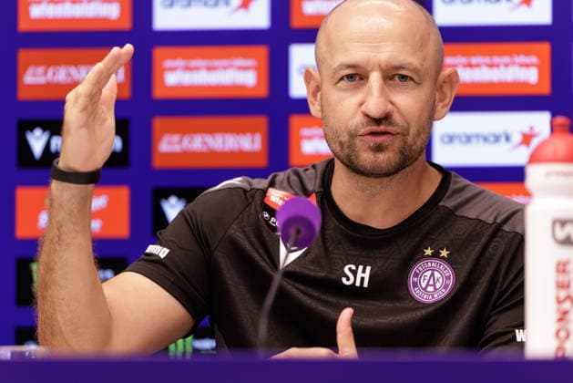 SOCCER - UEFA ECL, A.Wien vs Braga VIENNA,AUSTRIA,26.AUG.26 - SOCCER - UEFA Conference League, play-off, Austria Wien vs Sporting Braga, preview, press conference, PK, Pressekonferenz A.Wien. Image shows head coach Stephan Helm (A.Wien).  GEPAxpictures xArminxRauthner