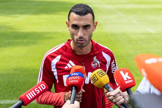 Training, 1.FC Köln, 26.08.2026 Ellyes Skhiri (1. FC Köln, 6) beim Interview nach der Training. Training, 1.FC Köln, 26.08.2026 DFL regulations prohibit any use of photographs as image sequences and or quasi video. *** Training, 1. FC Köln, August 26, 2026 Ellyes Skhiri, 1. FC Köln, 6, during an interview after training Training, 1. FC Köln, August 26, 2026 DFL regulations prohibit any use of photographs as image sequences and or quasi-video Copyright: xBEAUTIFULxSPORTS Buriakovx