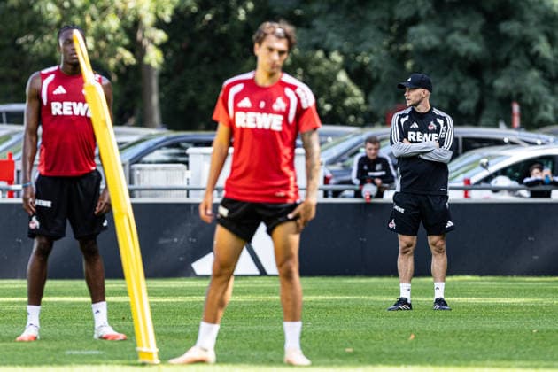 Training, 1.FC Köln, 26.08.2026 Rene Wagner (Cheftrainer) Training, 1.FC Köln, 26.08.2026 DFL regulations prohibit any use of photographs as image sequences and or quasi video. *** Training, 1. FC Köln, August 26, 2026 Rene Wagner, Head Coach Training, 1. FC Köln, August 26, 2026 DFL regulations prohibit any use of photographs as image sequences and or quasi-video Copyright: xBEAUTIFULxSPORTS Buriakovx