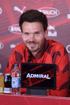 SOCCER - UEFA EL, RBS vs Mjaellby SALZBURG,AUSTRIA,26.AUG.26 - SOCCER - UEFA Europa League, play-off, Red Bull Salzburg vs Mjaellby AIF, preview, press conference, PK, Pressekonferenz RBS. Image shows head coach Danny Roehl (RBS).  GEPAxpictures xMathiasxMandl