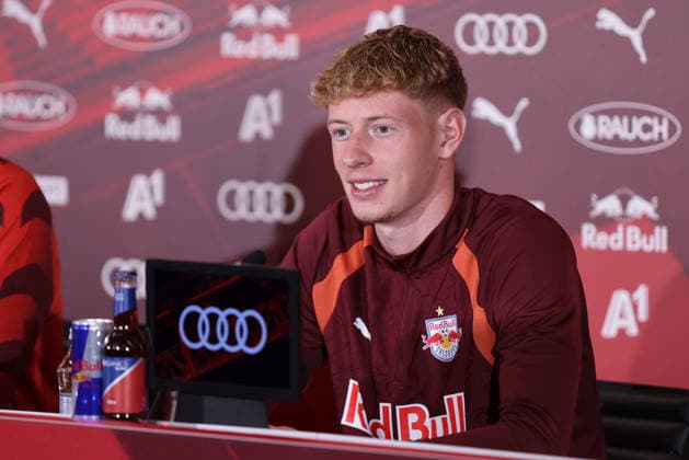 SOCCER - UEFA EL, RBS vs Mjaellby SALZBURG,AUSTRIA,26.AUG.26 - SOCCER - UEFA Europa League, play-off, Red Bull Salzburg vs Mjaellby AIF, preview, press conference, PK, Pressekonferenz RBS. Image shows Valentin Sulzbacher (RBS).  GEPAxpictures xMathiasxMandl