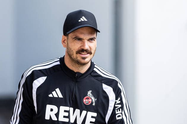 Training, 1.FC Köln, 26.08.2026 Max Weuthen (Athletik-Trainer) Training, 1.FC Köln, 26.08.2026 DFL regulations prohibit any use of photographs as image sequences and or quasi video. *** Training, 1. FC Köln, August 26, 2026 Max Weuthen, Strength and Conditioning Coach Training, 1. FC Köln, August 26, 2026 DFL regulations prohibit any use of photographs as image sequences and or quasi-video Copyright: xBEAUTIFULxSPORTS Buriakovx
